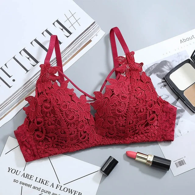 Flourish  New Embroidered Flower Designing High Quality Bridal Padded Bra 8815