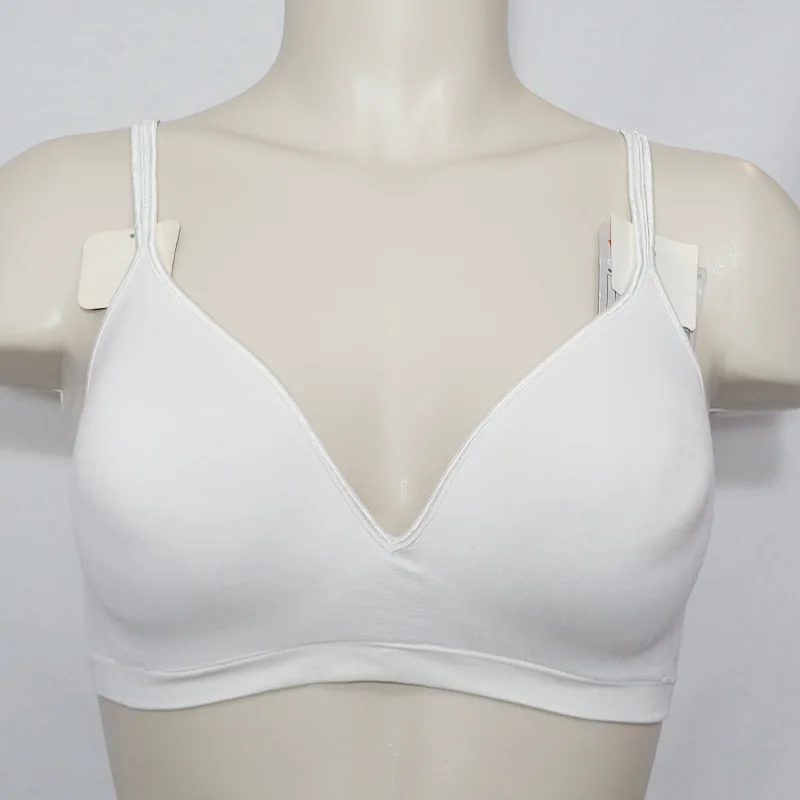 Hanes HC82 G262 Barely There 4028 Wire Free Soft Cup Bra SMALL White NWT
