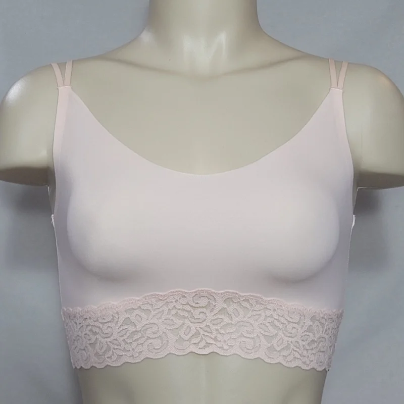 Xhilaration Laser Cut Wire Free Bra Bralette MEDIUM Feather Peach NWT