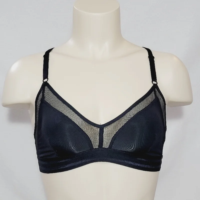 Xhilaration Sporty Mesh Racer Bralette XS X-SMALL Black